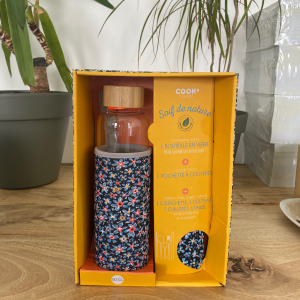 Coffret bouteille en verre 50cl et couverts