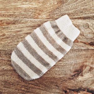 Gant de toilette exfoliant pour le corps